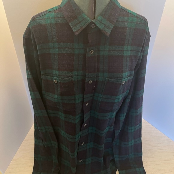 Eddie Bauer Men's Plaid Flannel Button Down Shirt Size L Blue Green. - Picture 3 of 11